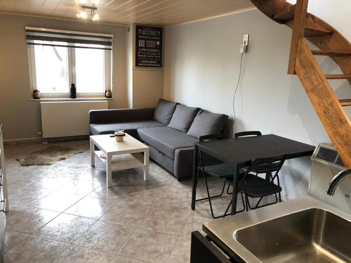 Studio Ag Apartment Jambes Exterior photo